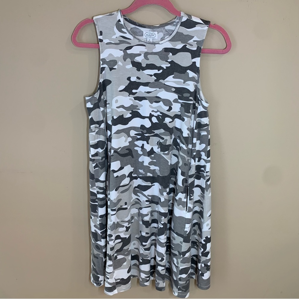 Mud Pie Ladies Swing Dress Camo Neutral Gray and White, Small